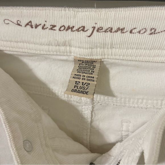 Arizona Jean Girls Ivory Cream Corduroy Pants Uniform Pants Size 12 1/2 Plus - Picture 2 of 3